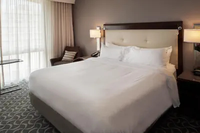 Photo 4 - Marriott St. Louis Airport