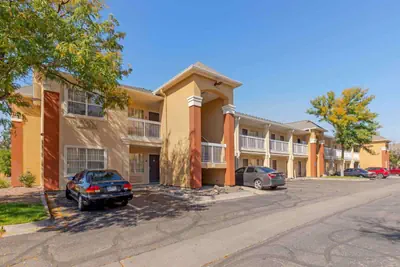 Photo 3 - Extended Stay America Select Suites - Denver - Aurora South