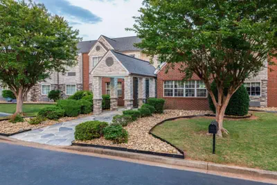Photo 2 - Microtel Inn by Wyndham Spartanburg Duncan
