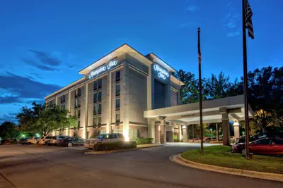 Photo 2 - Hampton Inn Raleigh Cary