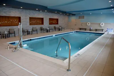Photo 5 - Embassy Suites by Hilton Atlanta NE Gwinnett Sugarloaf