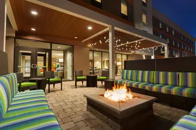 Photo 5 - Home2 Suites by Hilton Champaign/Urbana