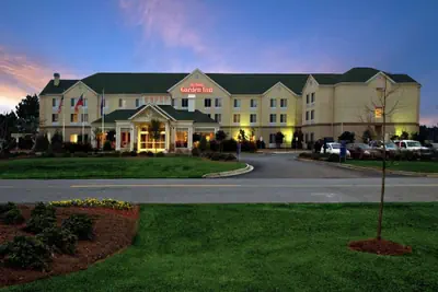 Photo 4 - Hilton Garden Inn Savannah Airport
