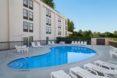 Photo 4 - Hampton Inn Philadelphia/Mt. Laurel