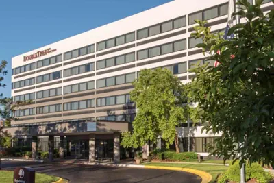 Photo 3 - DoubleTree by Hilton Chicago Schaumburg