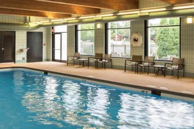 Photo 2 - DoubleTree by Hilton Chicago Schaumburg