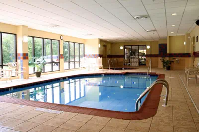 Photo 5 - Hampton Inn & Suites Bloomington-Normal