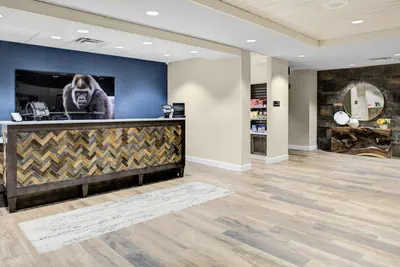 Photo 2 - Hampton Inn & Suites by Hilton Pittsburg Kansas Crossing Casino near PSU