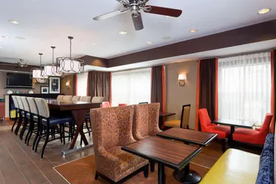 Photo 5 - Hampton Inn Akron-Fairlawn