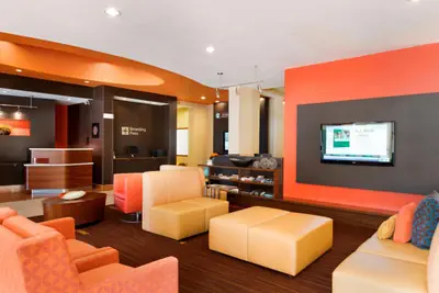 Photo 3 - Courtyard by Marriott Peoria