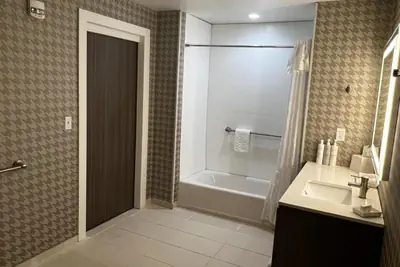 Photo 3 - Home2 Suites By Hilton Hinesville