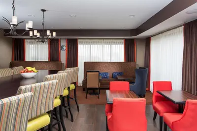 Photo 4 - Hampton Inn St. Joseph