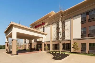 Photo 2 - Hampton Inn Zanesville