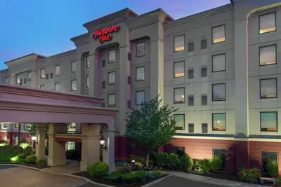 Photo 2 - Hampton Inn South Plainfield-Piscataway