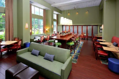 Photo 3 - Hampton Inn & Suites Huntersville