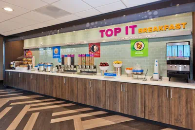 Photo 3 - Tru by Hilton Auburn