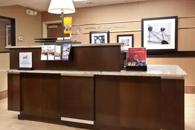 Photo 3 - Hampton Inn Cincinnati Kings Island