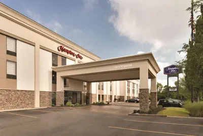 Photo 2 - Hampton Inn Cincinnati Kings Island