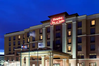 Photo 3 - Hampton Inn & Suites Denver Airport / Gateway Park