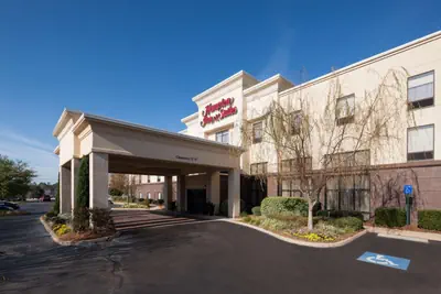 Photo 2 - Hampton Inn & Suites Dothan