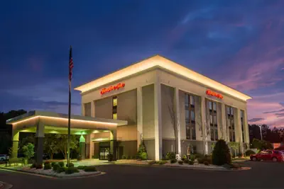 Photo 3 - Hampton Inn Goldsboro