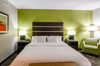 Photo 3 - Hampton Inn Foley