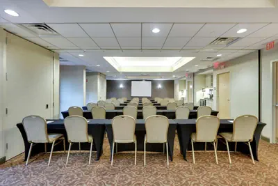 Photo 2 - Hampton Inn & Suites Mooresville