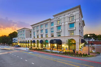 Photo 3 - The Hamilton Alpharetta, Curio Collection By Hilton