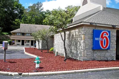 Photo 5 - Motel 6-Dayton, OH - Englewood