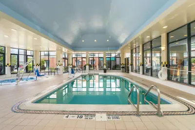 Photo 2 - Hilton Garden Inn Fishkill