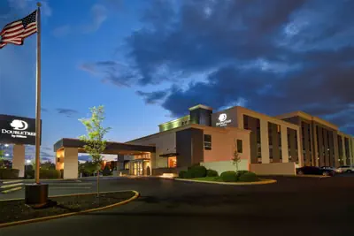Photo 5 - DoubleTree by Hilton St. Louis Airport, MO