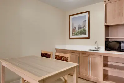 Photo 3 - Hampton Inn & Suites Cleveland-Independence