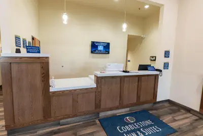 Photo 4 - Cobblestone Hotel & Suites-Sheldon