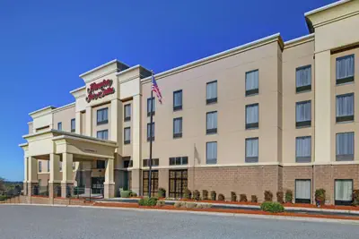 Photo 2 - Hampton Inn & Suites Augusta West
