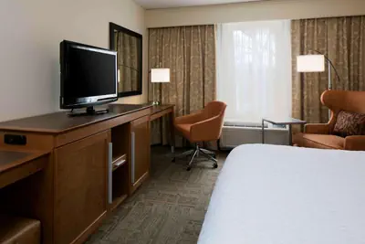 Photo 5 - Hampton Inn Kansas City/Shawnee Mission