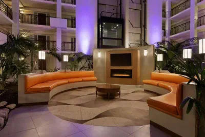 Photo 3 - Embassy Suites by Hilton Piscataway Somerset