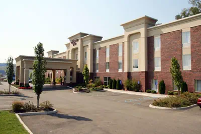 Photo 2 - Hampton Inn Athens