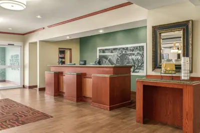 Photo 3 - Hampton Inn Athens