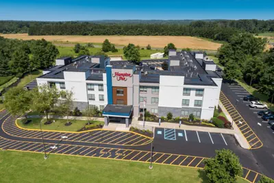 Photo 2 - Hampton Inn Princeton