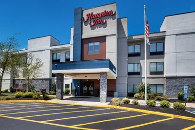Photo 4 - Hampton Inn Princeton