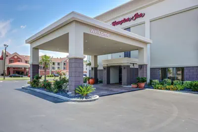 Photo 3 - Hampton Inn Savannah-I-95/Richmond Hill