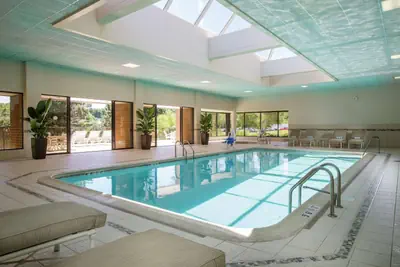 Photo 4 - DoubleTree by Hilton Lisle Naperville