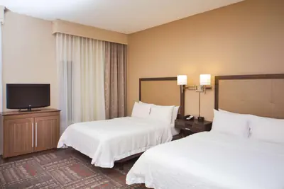 Photo 3 - Hampton Inn & Suites Valdosta/Conference Center