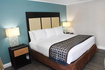 Photo 2 - Americas Best Value Inn Saint George