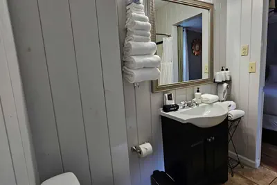 Photo 5 - CedarWood Inn
