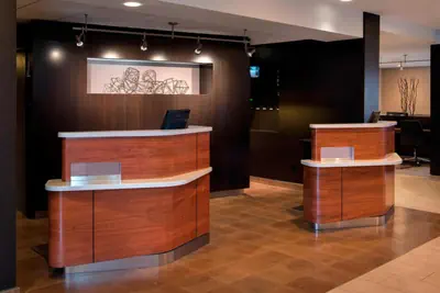 Photo 2 - Courtyard by Marriott Chicago Naperville