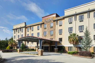 Photo 3 - Fairfield Inn & Suites by Marriott Gainesville