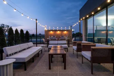 Photo 3 - Holiday Inn Chicago O'Hare - Rosemont by IHG