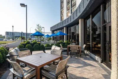 Photo 4 - Holiday Inn Chicago O'Hare - Rosemont by IHG