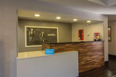 Photo 4 - Hampton Inn Medina